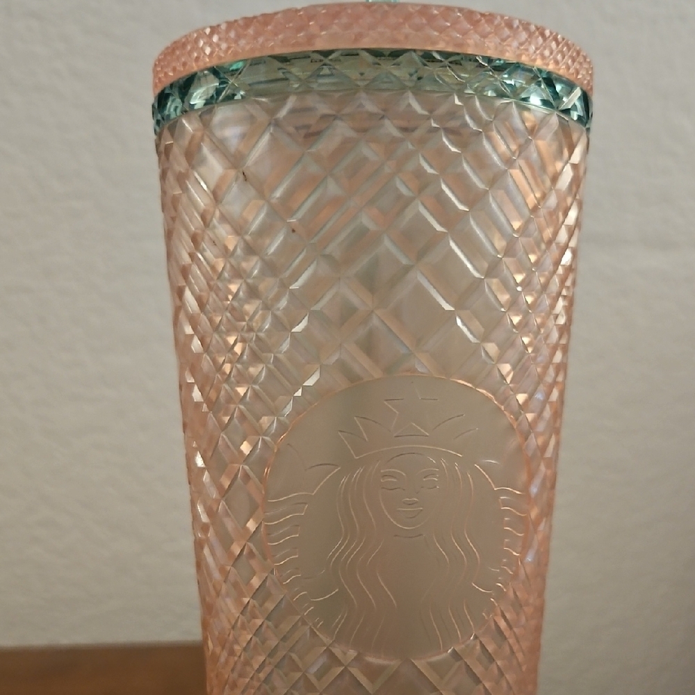 NEW Starbucks 2023 Pink Pearl Jeweled Venti 24oz Tumbler with Straw - Picture 6 of 7